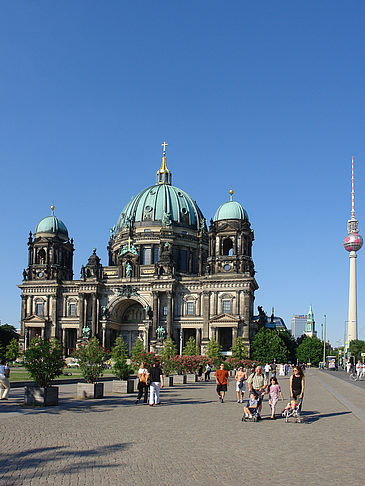 Foto Berliner Dom mit Fernsehturm