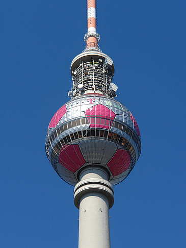 Foto Fernsehturm Nahaufnahme