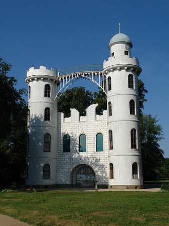 Schloss auf der Pfaueninsel Foto 