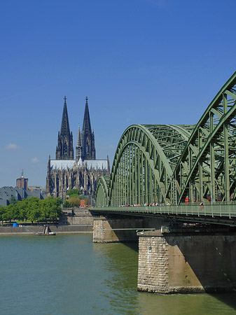 Fotos Hohenzollernbrücke am Kölner Dom