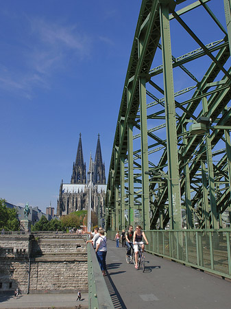 Fotos Hohenzollernbrücke beim Kölner Dom | Köln