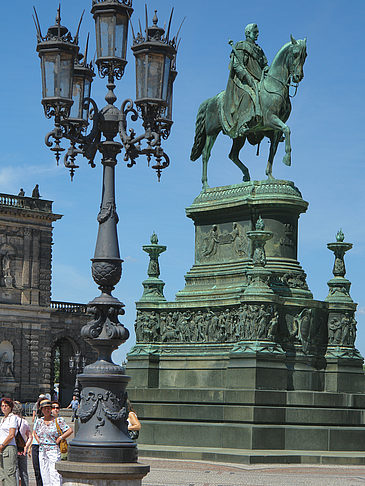 König-Johann-Statue Foto 