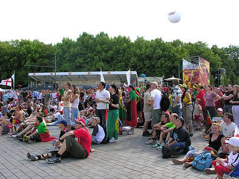 Foto Fanmeile am Brandenburger Tor - Berlin