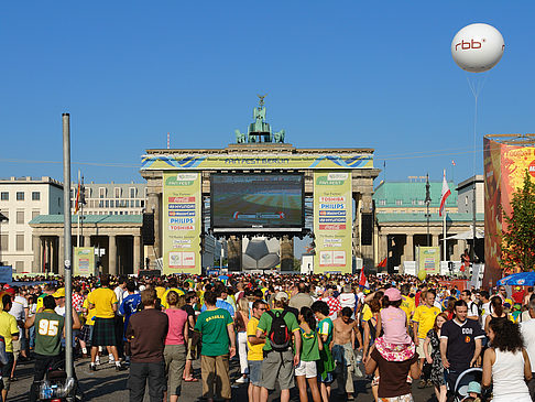 Foto Brandenburger Tor und Fernsehturm