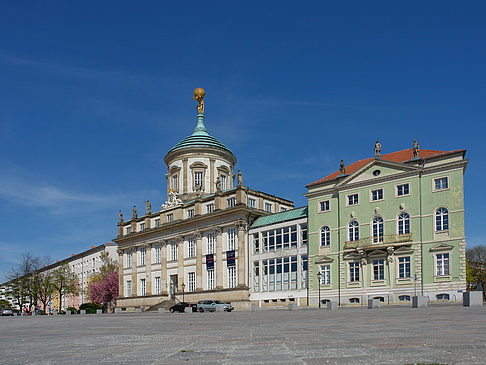 Fotos Rathaus mit Knobelsdorffhaus