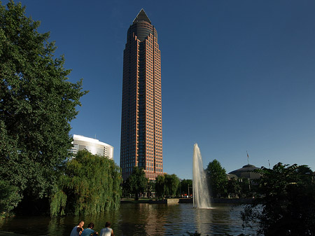 Fotos Messeturm mit Ludwig-Erhard-Anlage