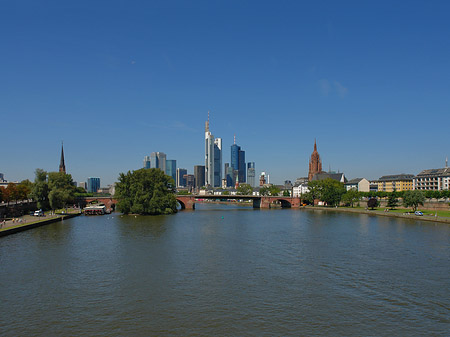 Fotos Skyline von Frankfurt mit Alter Brücke | Frankfurt am Main