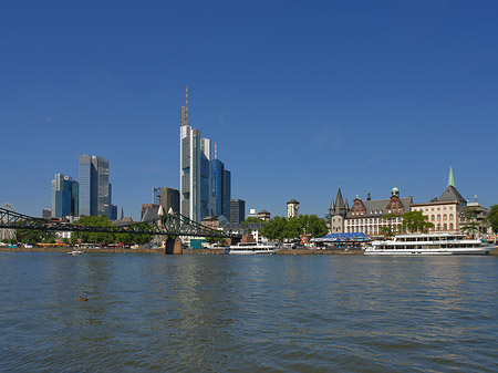 Fotos Skyline von Frankfurt mit Saalhof | Frankfurt am Main