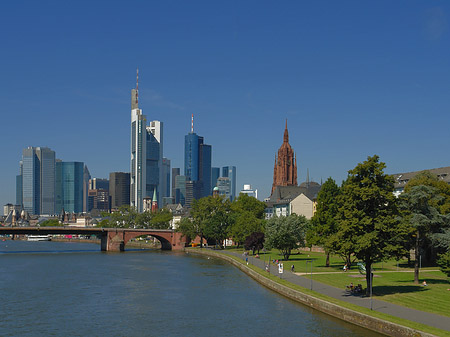 Skyline von Frankfurt Foto 