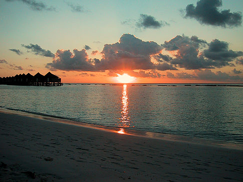 Sonnenuntergang auf den Malediven Foto 