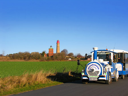 Foto Straße zum Turm - 