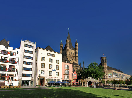 Foto Groß St Martin hinter Fischmarkt - Köln