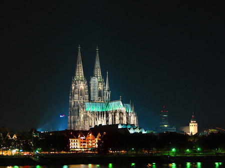 Foto Kölner Dom bei Nacht - Köln