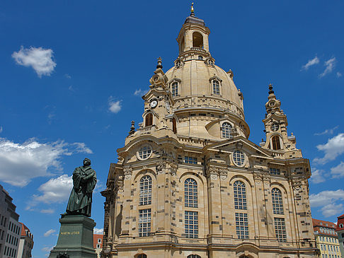 Foto Frauenkirche und Lutherdenkmal - Dresden