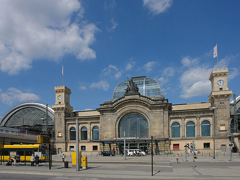 Dresden Hauptbahnhof Foto 